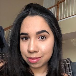 Meet your Posher, Arlette